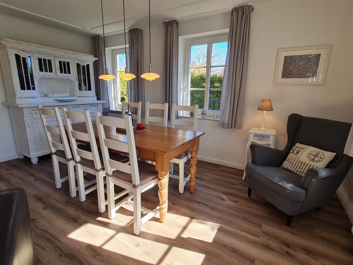 Ferienhaus Ellen, Eg Whg Utersum المظهر الخارجي الصورة